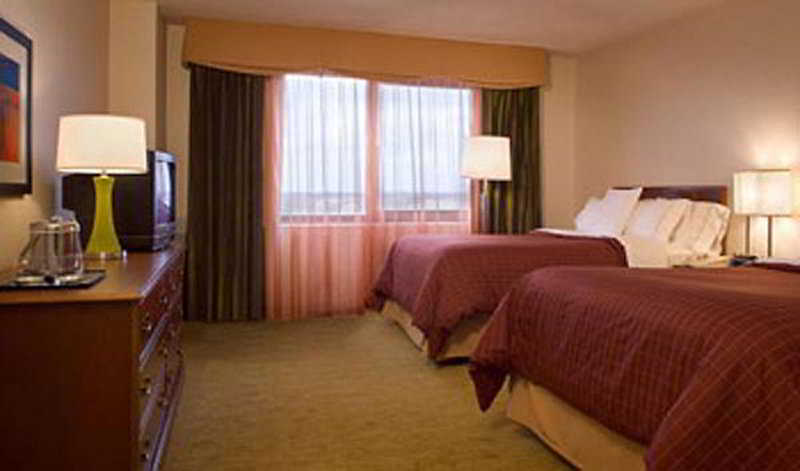 فندق روزمونتفي  أجنحة شيراتون شيكاجو أوهير الغرفة الصورة